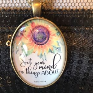 Boutique Necklace. NWOT